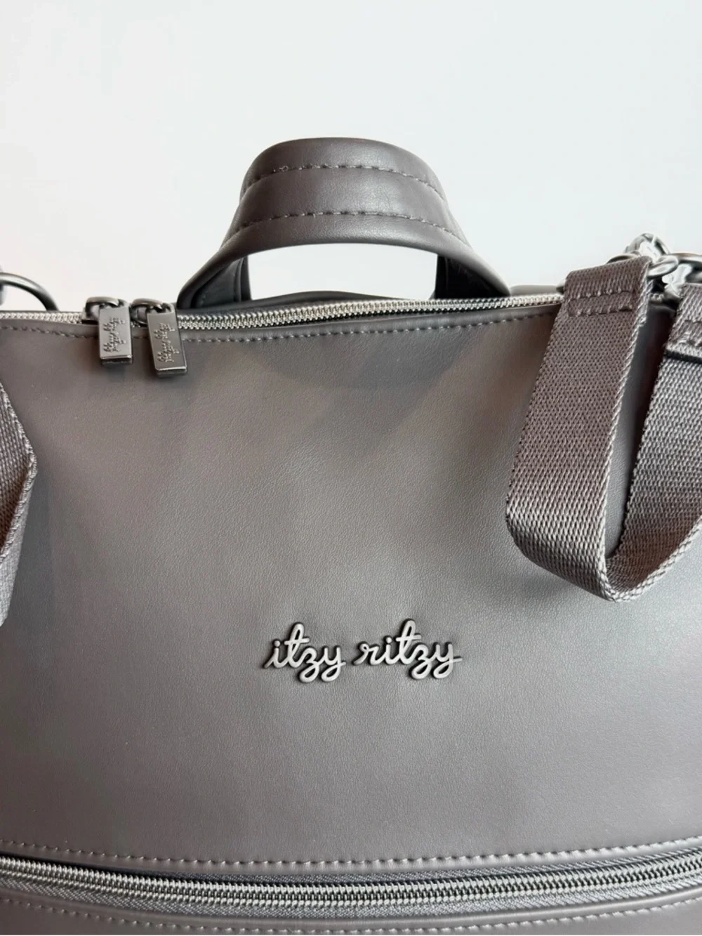 Itzy Ritzy Limited Edition Eras Diaper Bag Backpack in Storm - New w/ Tags!